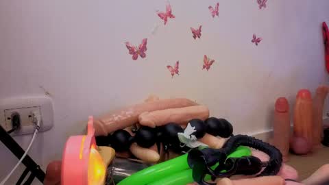 Kitty online show from June 30, 1:39 am