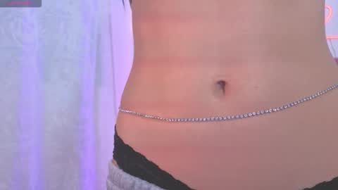 Snapshot of kittystar_tay chatting on September 13, 11:54 am Kitty online show from September 13, 11:54 am