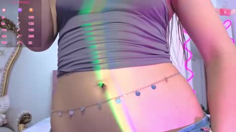 Snapshot of kittystar_tay chatting on September 28, 11:59 am Kitty online show from September 28, 11:59 am