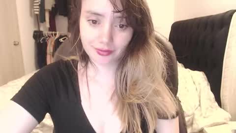 kittywantslove23 online show from March 2, 12:24 am