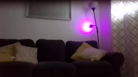 Snapshot of kittyymaze chatting on December 2, 2:23 pm Kittyymaze online show from December 2, 2:23 pm