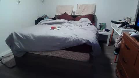 Snapshot of kittyymaze chatting on December 5, 4:03 pm Kittyymaze online show from December 5, 4:03 pm