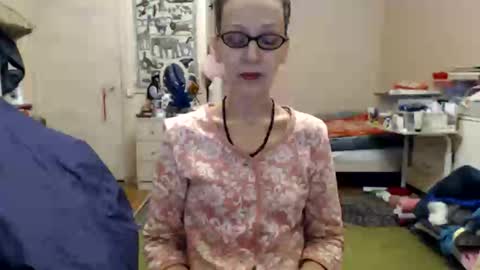 KiuminBerry online show from December 27, 9:39 am