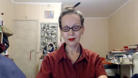 KiuminBerry online show from January 1, 4:50 pm