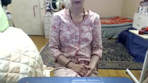 KiuminBerry online show from November 15, 10:23 am