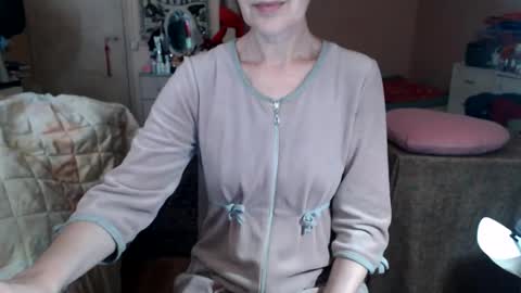 KiuminBerry online show from June 7, 10:52 am