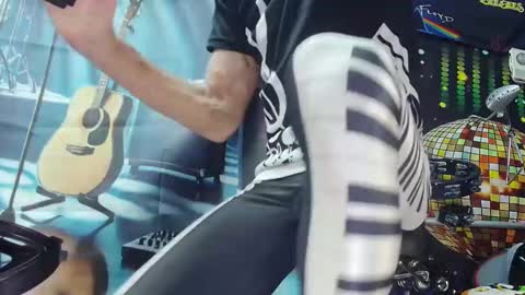 kiveuxmakeu online show from September 20, 5:25 pm