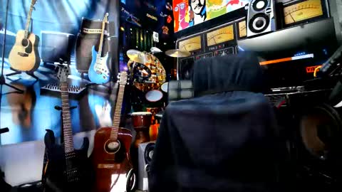 kiveuxmakeu online show from March 2, 7:43 pm