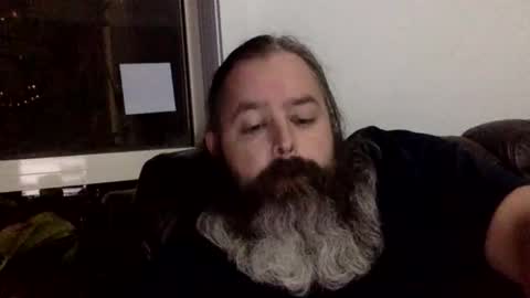 Kiwiabroad online show from February 12, 11:38 am