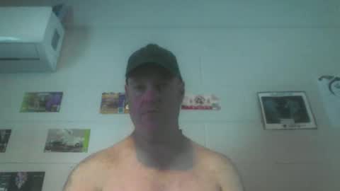 kiwiguy19773 online show from October 31, 11:17 pm