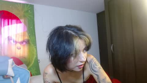 kiyu online show from November 16, 9:09 pm