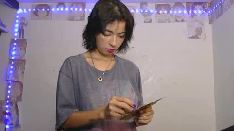 kiyu online show from March 9, 2:04 am