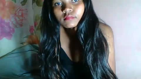Snapshot of kkerenina chatting on May 28, 7:11 pm kkerenina online show from May 28, 7:11 pm