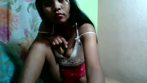 Snapshot of kkerenina chatting on June 8, 10:32 pm kkerenina online show from June 8, 10:32 pm