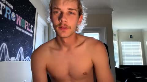 kkyle57 online show from October 24, 7:32 pm