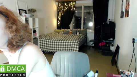 Klares online show from December 13, 2:27 pm