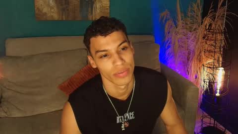 klaton__ online show from October 6, 3:37 am