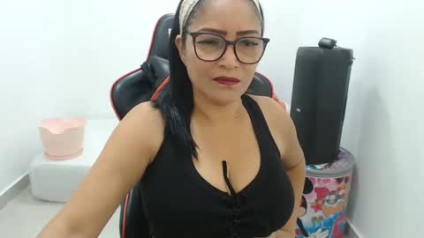 Snapshot of klauss_123 chatting on November 20, 5:18 am klauss 123 online show from November 20, 5:18 am