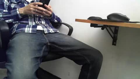 Jeremyz online show from December 6, 5:31 am