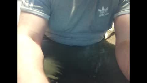 Snapshot of kleinaberfein110mm chatting on January 2, 3:19 pm kleinaberfein110mm online show from January 2, 3:19 pm