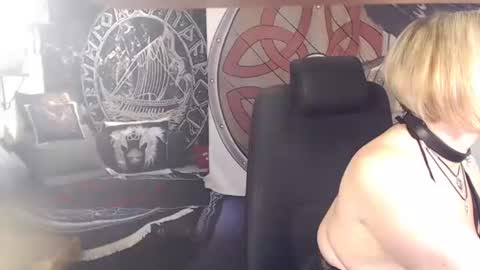 Michelle online show from January 27, 11:11 am