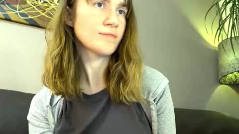 Snapshot of kleya___ chatting on October 19, 8:20 pm Kleya online show from October 19, 8:20 pm