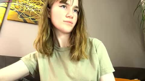 Snapshot of kleya___ chatting on November 2, 9:39 pm Kleya online show from November 2, 9:39 pm