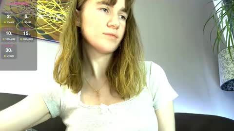 Snapshot of kleya___ chatting on November 4, 5:23 pm Kleya online show from November 4, 5:23 pm