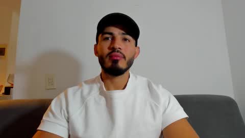 Snapshot of klinsmannwalton chatting on March 12, 11:38 am klinsmannwalton online show from March 12, 11:38 am