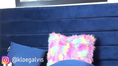 KLOE online show from October 7, 1:58 am