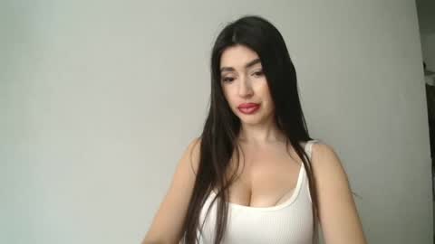Snapshot of klover_kissu chatting on March 1, 12:56 pm Klover online show from March 1, 12:56 pm