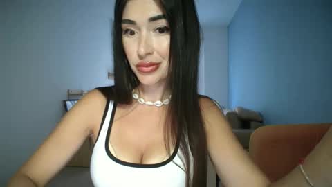 Snapshot of klover_kissu chatting on September 9, 3:33 pm Klover online show from September 9, 3:33 pm