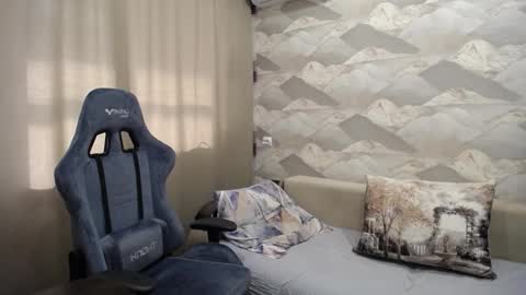 Carter.  online show from October 22, 6:46 am