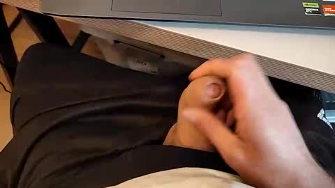 knilbonk online show from November 6, 9:43 am