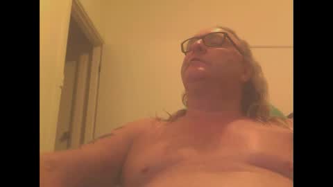 knobout online show from January 1, 10:00 am