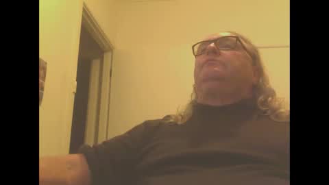 knobout online show from February 16, 11:49 am