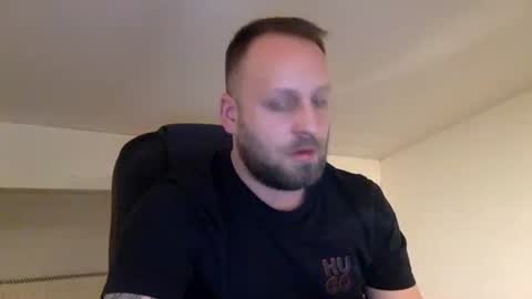 hugo online show from January 11, 3:00 am