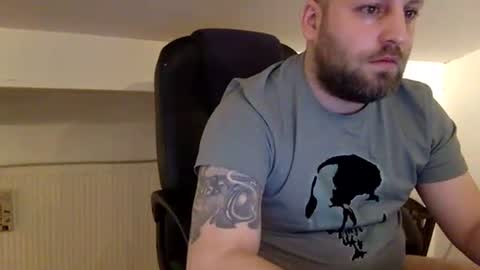 hugo online show from March 28, 2:33 am