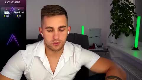 Sweet boy online show from October 1, 11:27 am