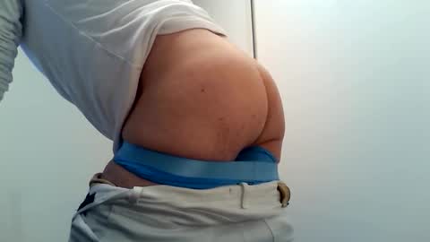 Snapshot of koensp8nk chatting on February 9, 3:27 pm koensp8nk online show from February 9, 3:27 pm