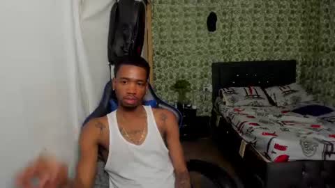 Snapshot of kofi_exotic_ chatting on July 3, 8:59 pm kofi online show from July 3, 8:59 pm