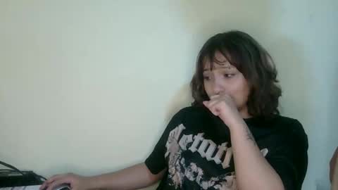 Snapshot of koiseraphin chatting on March 15, 3:12 am Jacob and Victoria online show from March 15, 3:12 am