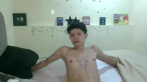 Snapshot of koiseraphin chatting on March 25, 1:06 pm Jacob and Victoria online show from March 25, 1:06 pm