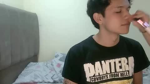 Snapshot of koiseraphin chatting on March 30, 7:04 pm Jacob and Victoria online show from March 30, 7:04 pm