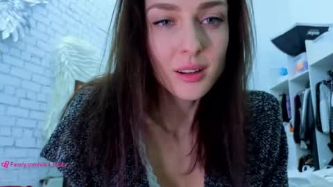 Snapshot of koketochka555 chatting on April 14, 12:55 pm Vika online show from April 14, 12:55 pm