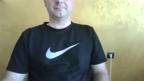 Snapshot of koki2134 chatting on June 15, 2:52 pm koki2134 online show from June 15, 2:52 pm
