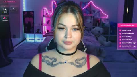 Snapshot of kokokolla chatting on November 6, 1:23 pm Mia online show from November 6, 1:23 pm