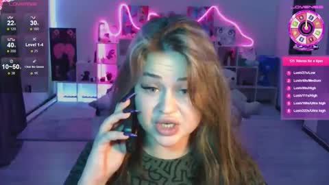 Snapshot of kokokolla chatting on November 10, 3:55 pm Mia online show from November 10, 3:55 pm