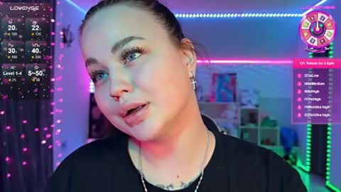 Snapshot of kokokolla chatting on February 6, 5:16 pm Mia online show from February 6, 5:16 pm