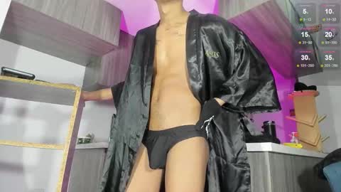 JEI  Independent Model online show from October 30, 6:15 am